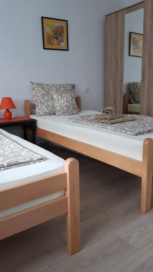 Ferienwohnung Citys Apatin Exterior foto